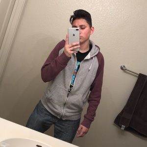 Meet your Posher, Aaron